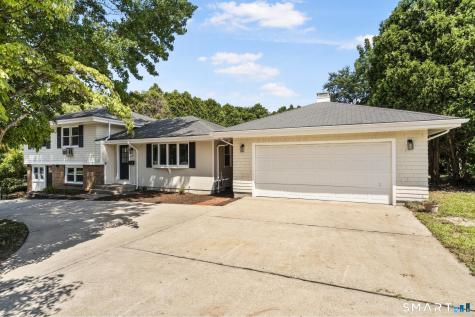 27 Sycamore Road Norwich CT 06360