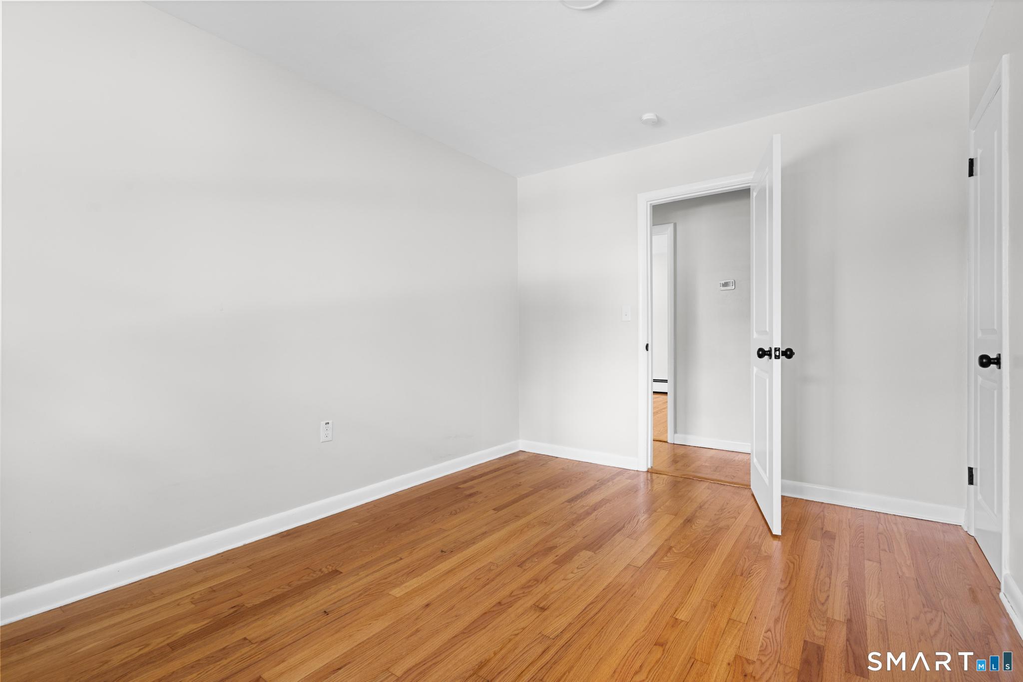 27 Sycamore Road Norwich CT 06360