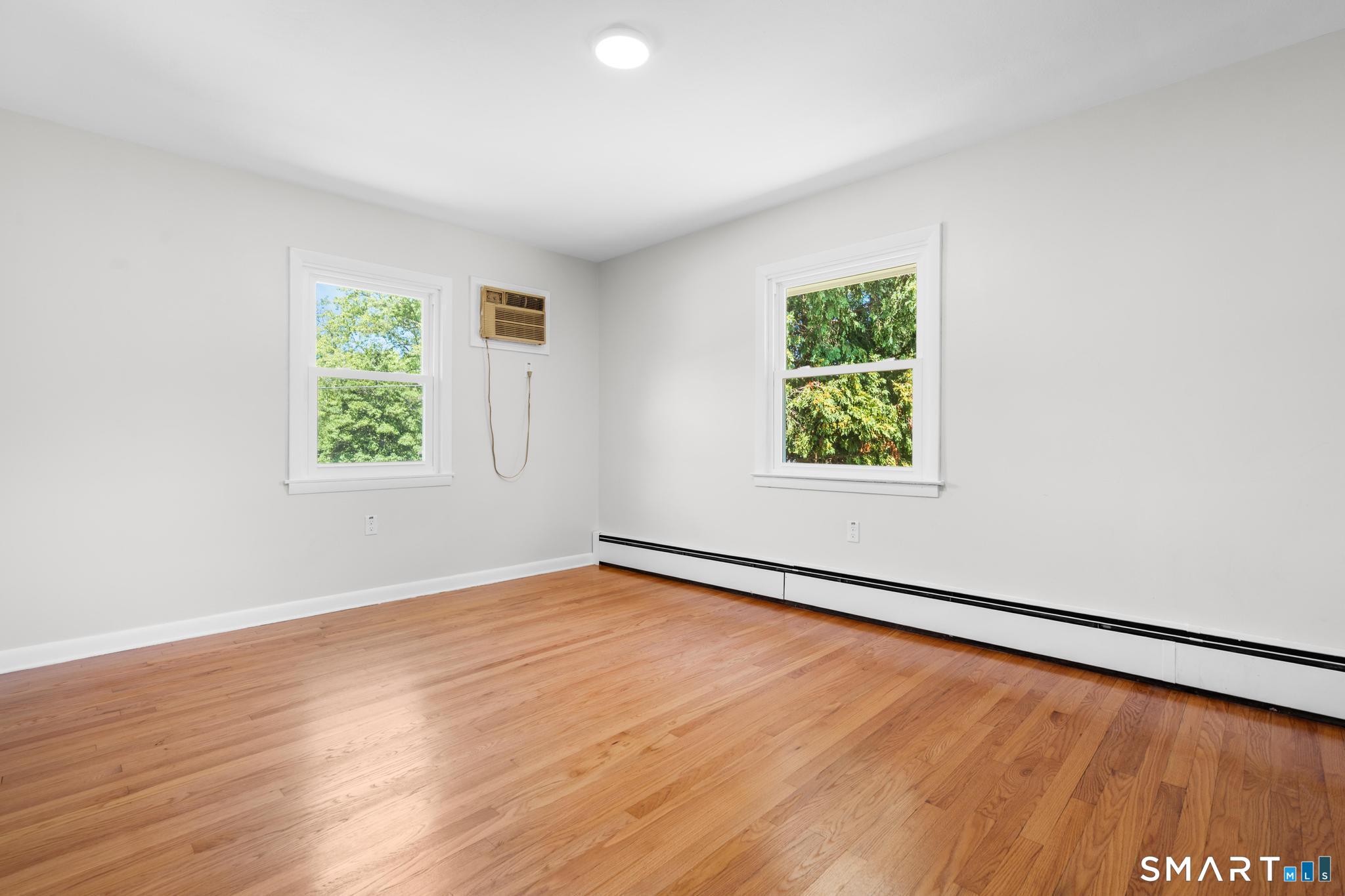 27 Sycamore Road Norwich CT 06360