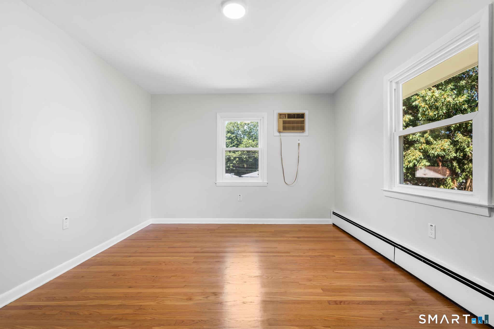 27 Sycamore Road Norwich CT 06360