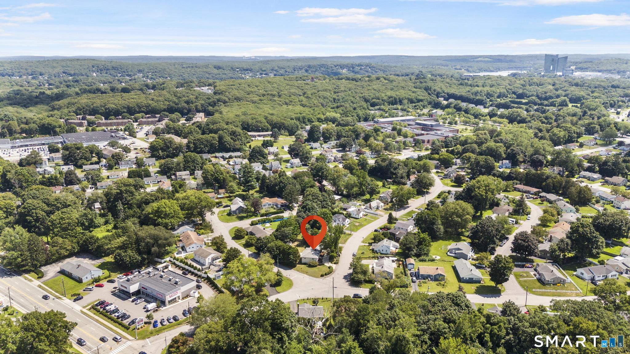 27 Sycamore Road Norwich CT 06360