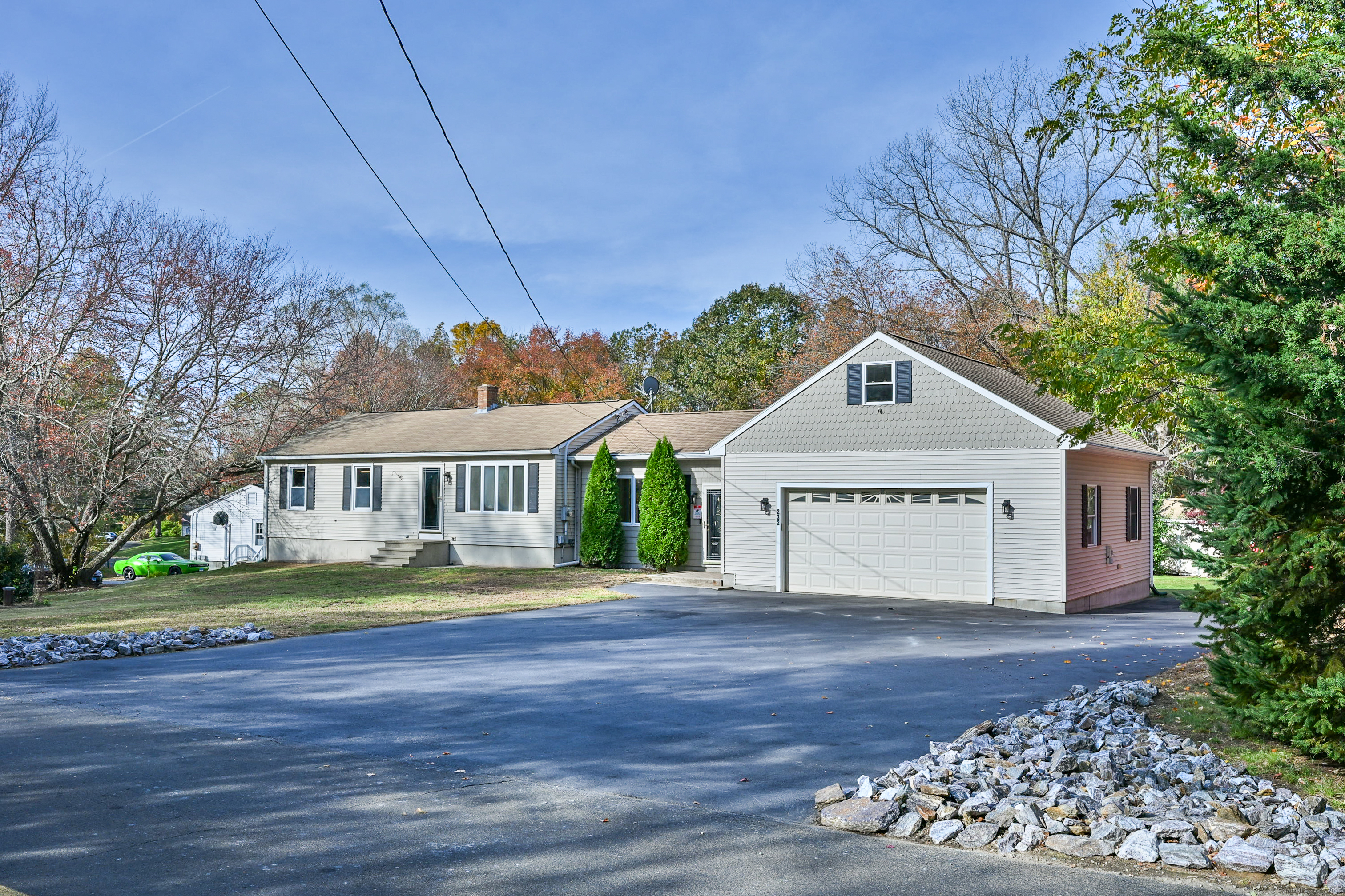 232 Pompeo Road Thompson CT 06255