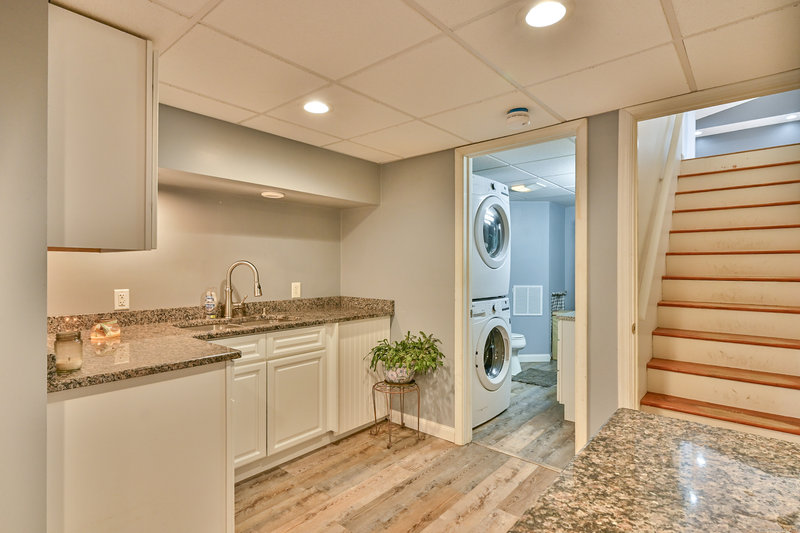 232 Pompeo Road Thompson CT 06255