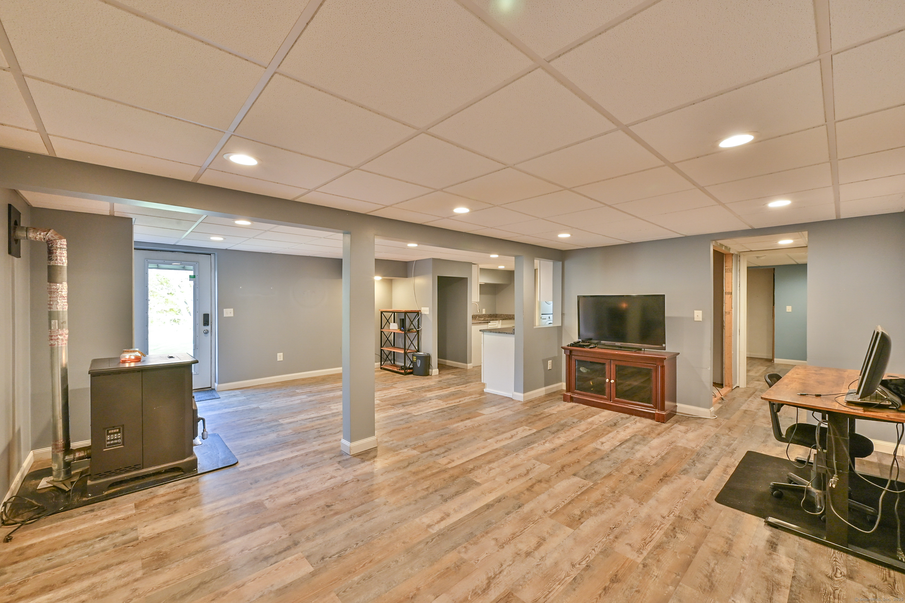 232 Pompeo Road Thompson CT 06255