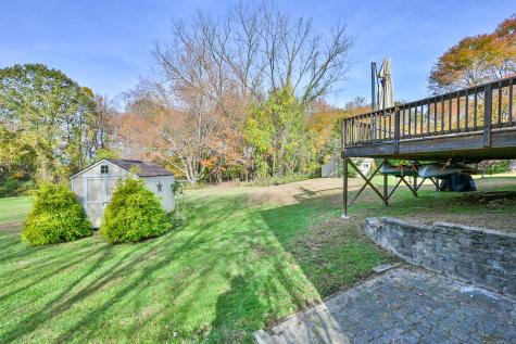 232 Pompeo Road Thompson CT 06255