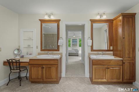 284 Keeler Drive Ridgefield CT 06877