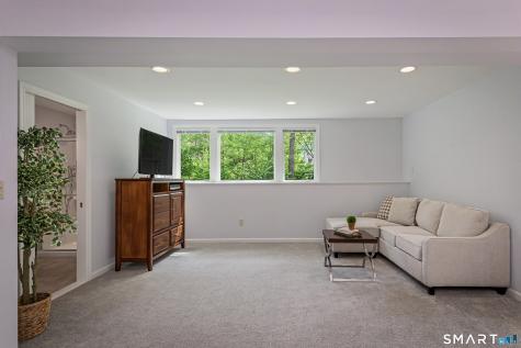 284 Keeler Drive Ridgefield CT 06877