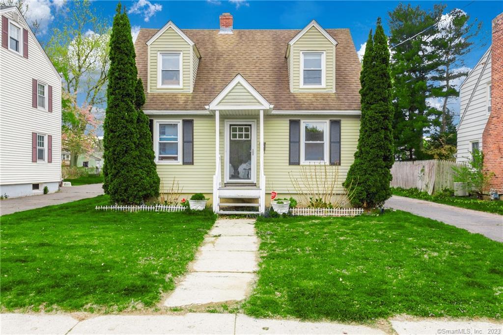 83 Levesque Avenue West Hartford CT 06110