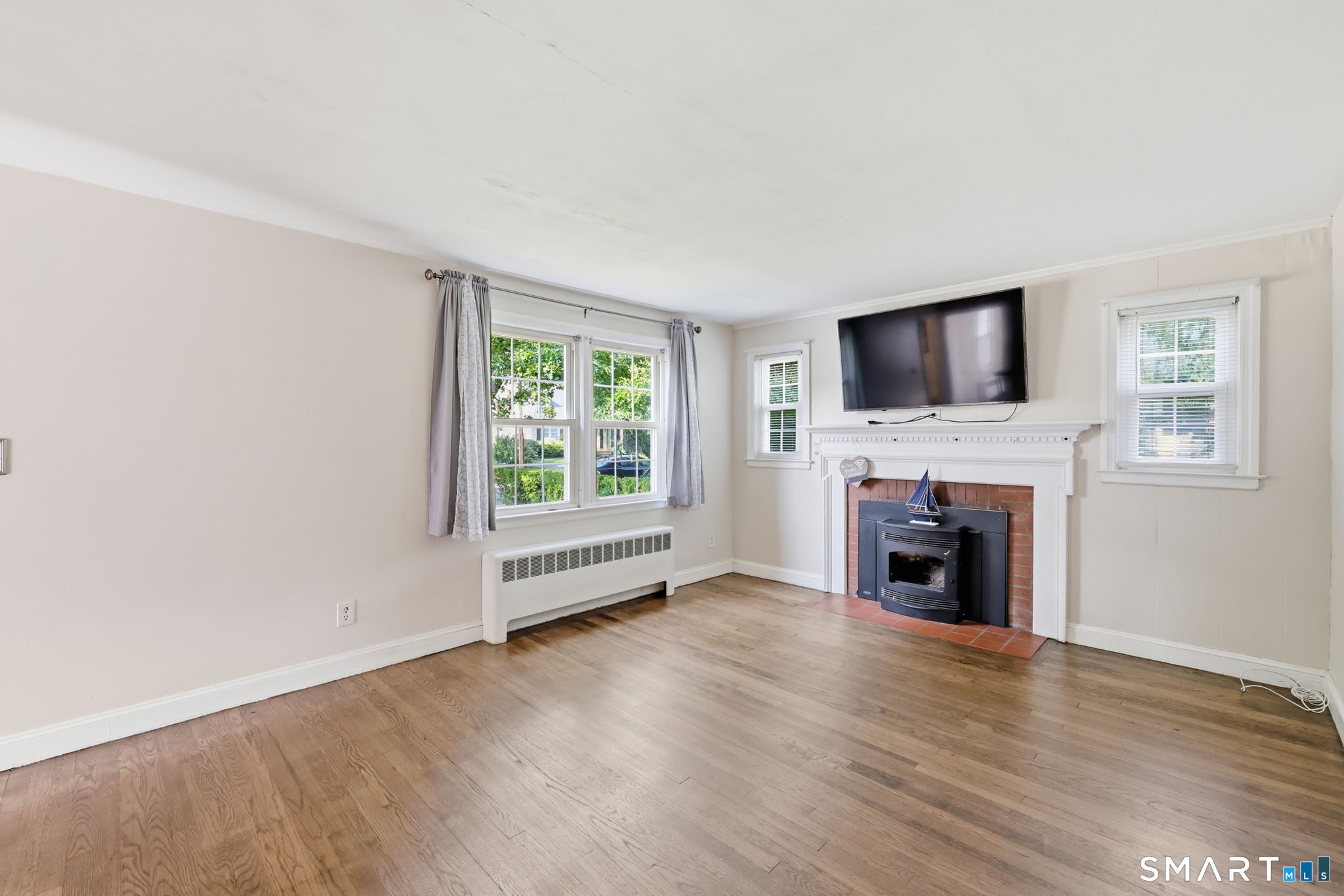 88 Delmont Street Manchester CT 06042