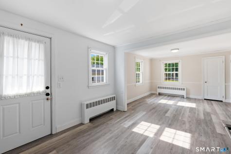 88 Delmont Street Manchester CT 06042