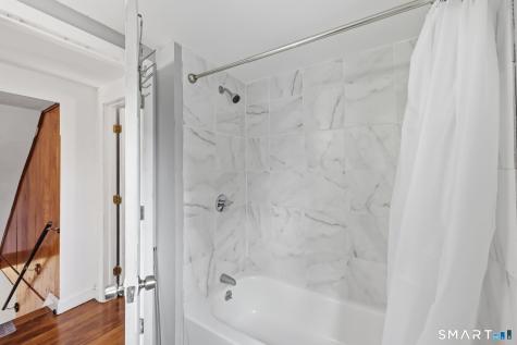 88 Delmont Street Manchester CT 06042