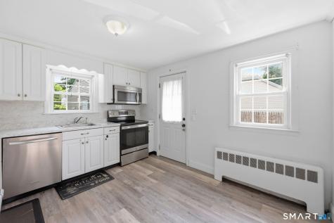 88 Delmont Street Manchester CT 06042