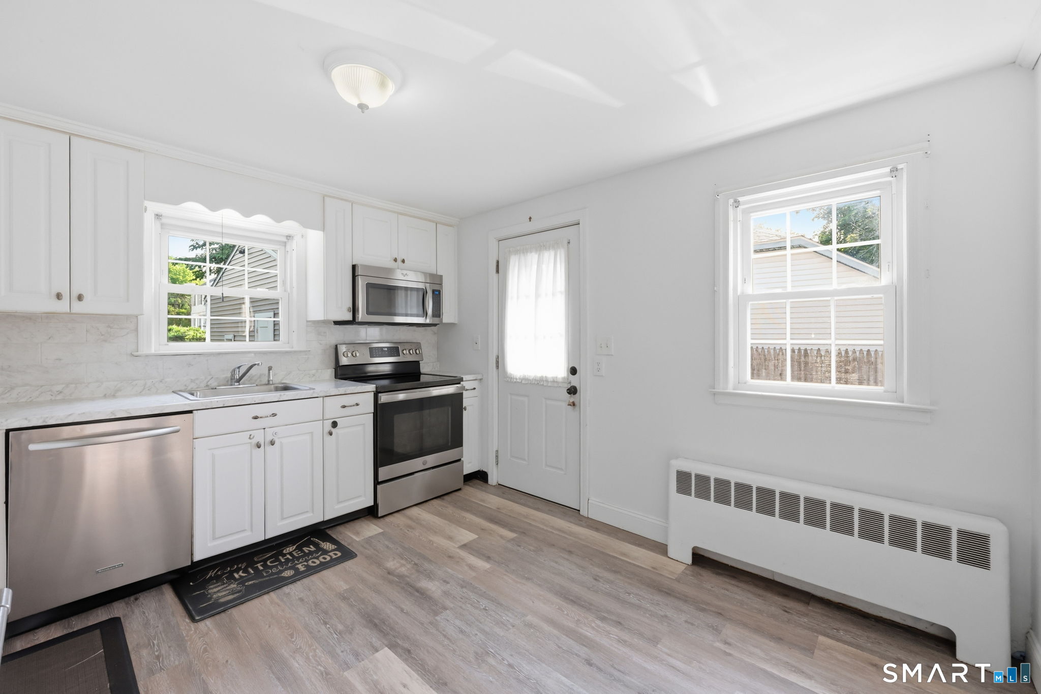 88 Delmont Street Manchester CT 06042