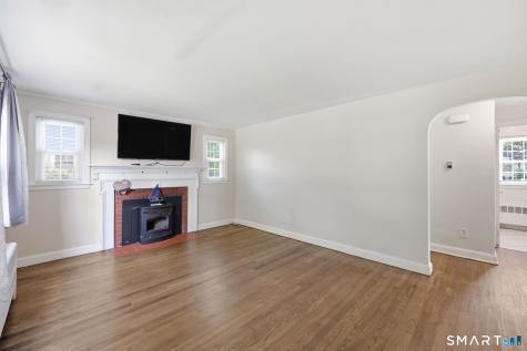 88 Delmont Street Manchester CT 06042