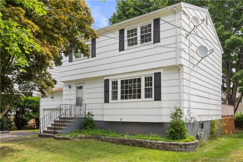 221 Daniel Road Hamden CT 06517