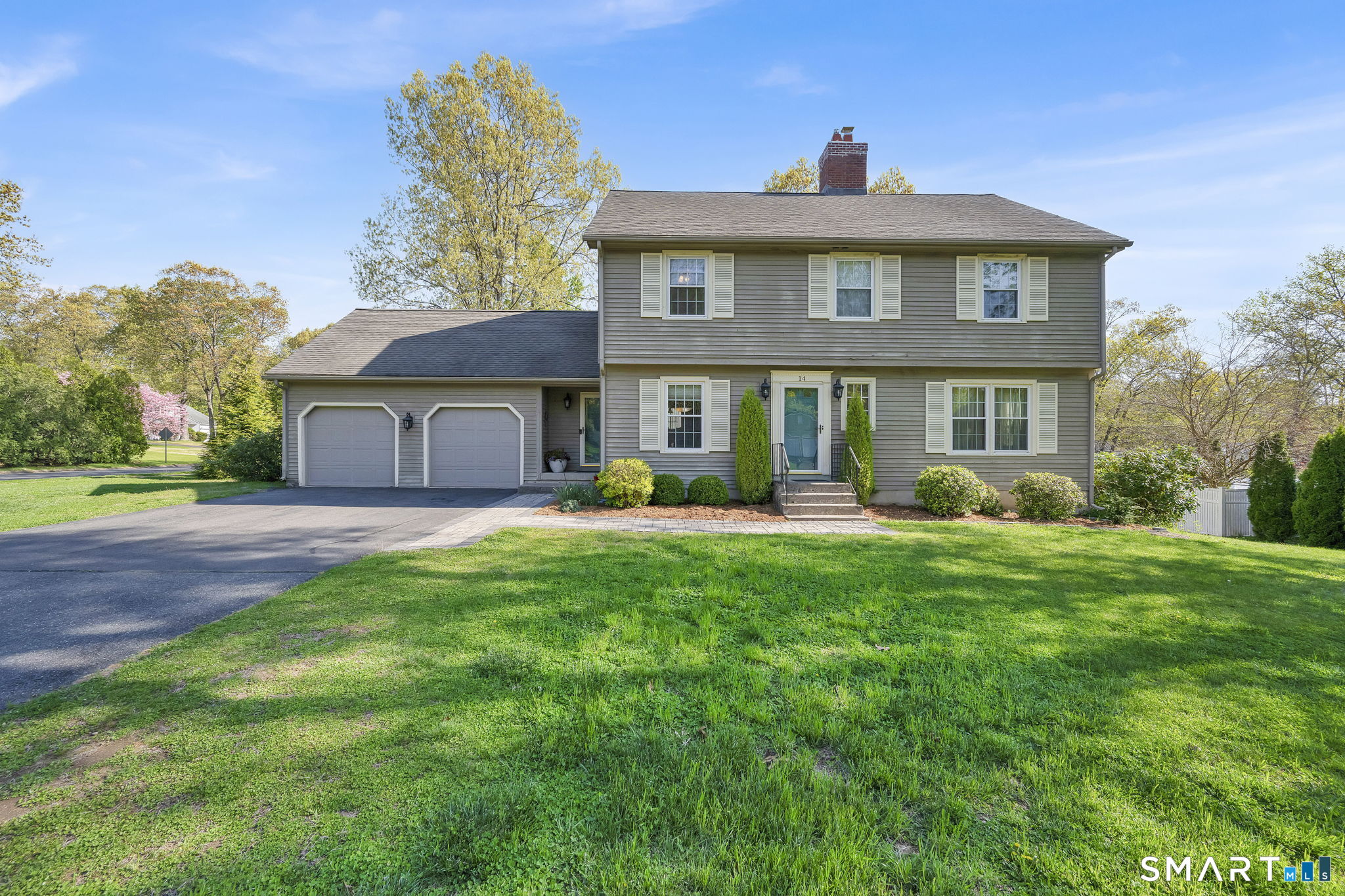 14 Hampden Place Windsor CT 06095