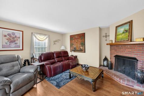 14 Hampden Place Windsor CT 06095