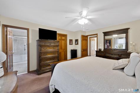 14 Hampden Place Windsor CT 06095