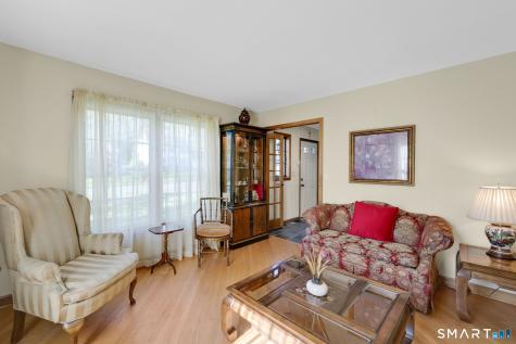 14 Hampden Place Windsor CT 06095