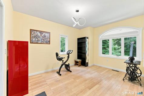 9-A New Bridge Road Brookfield CT 06804