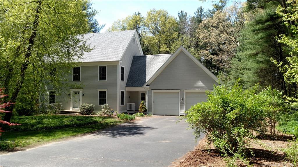 17 Michelle Lane Mansfield CT 06250
