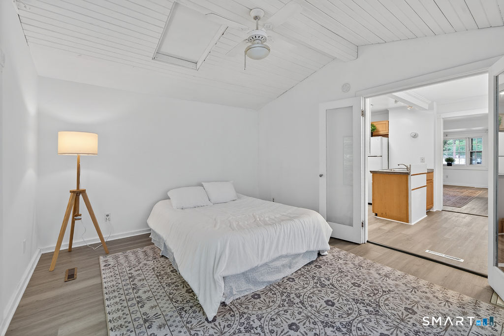 134 Greenwich Avenue New Haven CT 06519