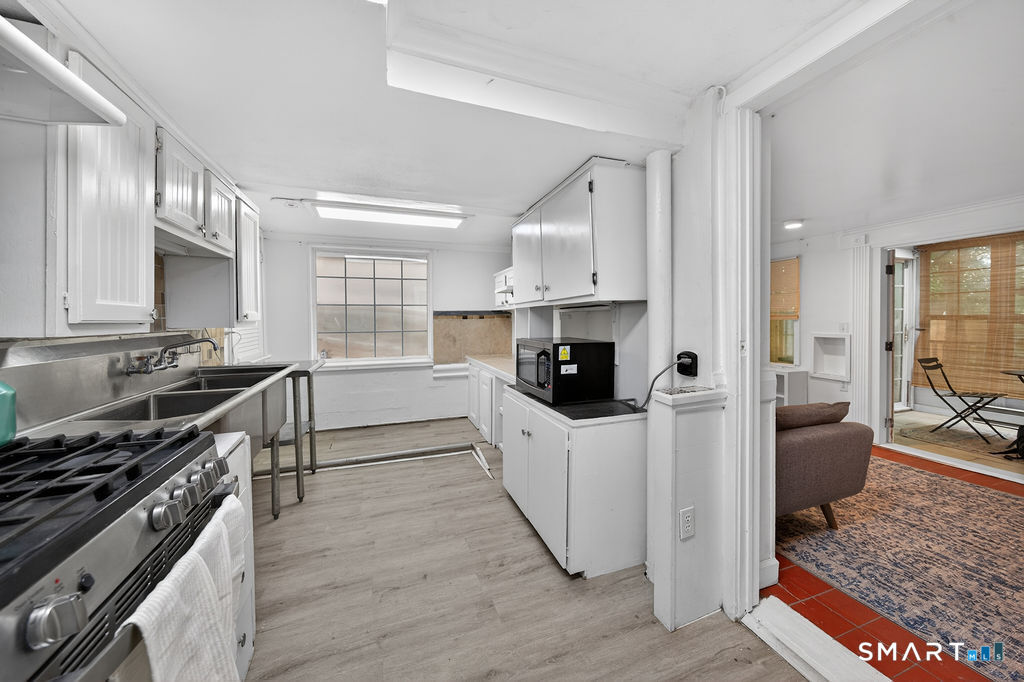 134 Greenwich Avenue New Haven CT 06519