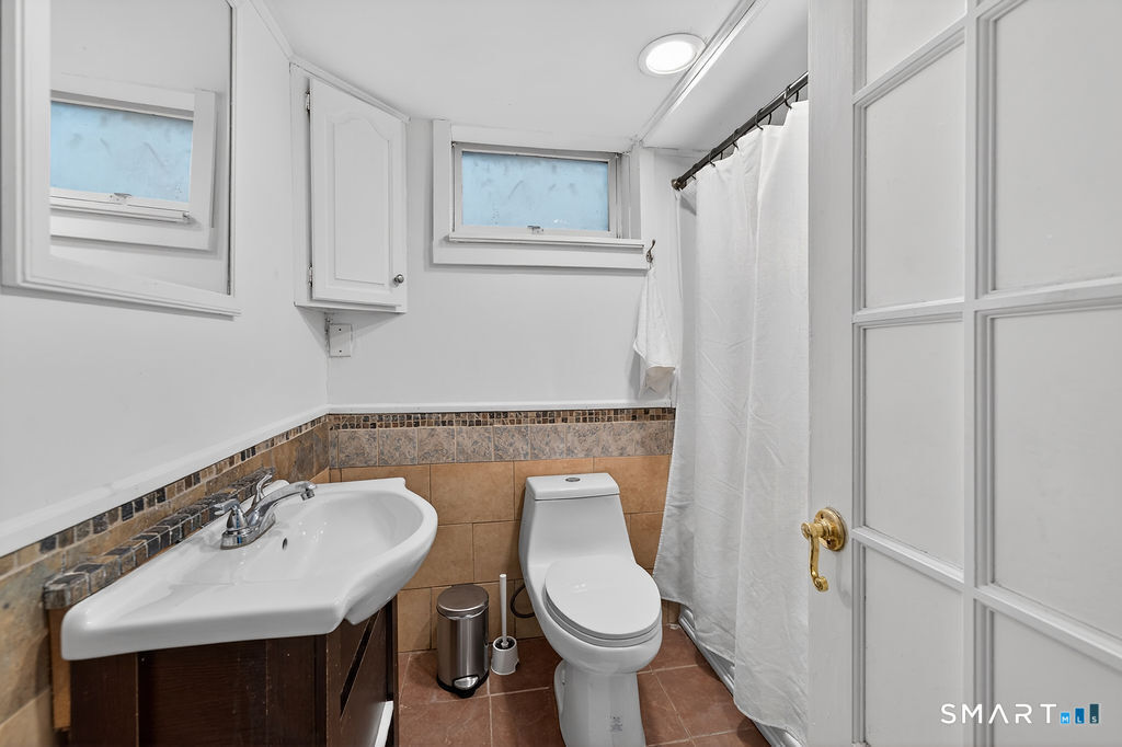 134 Greenwich Avenue New Haven CT 06519