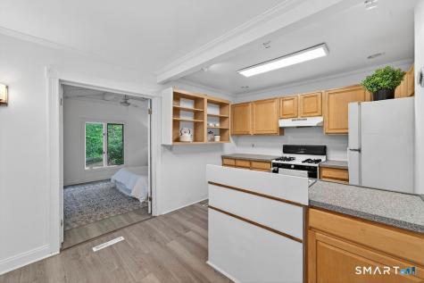 134 Greenwich Avenue New Haven CT 06519