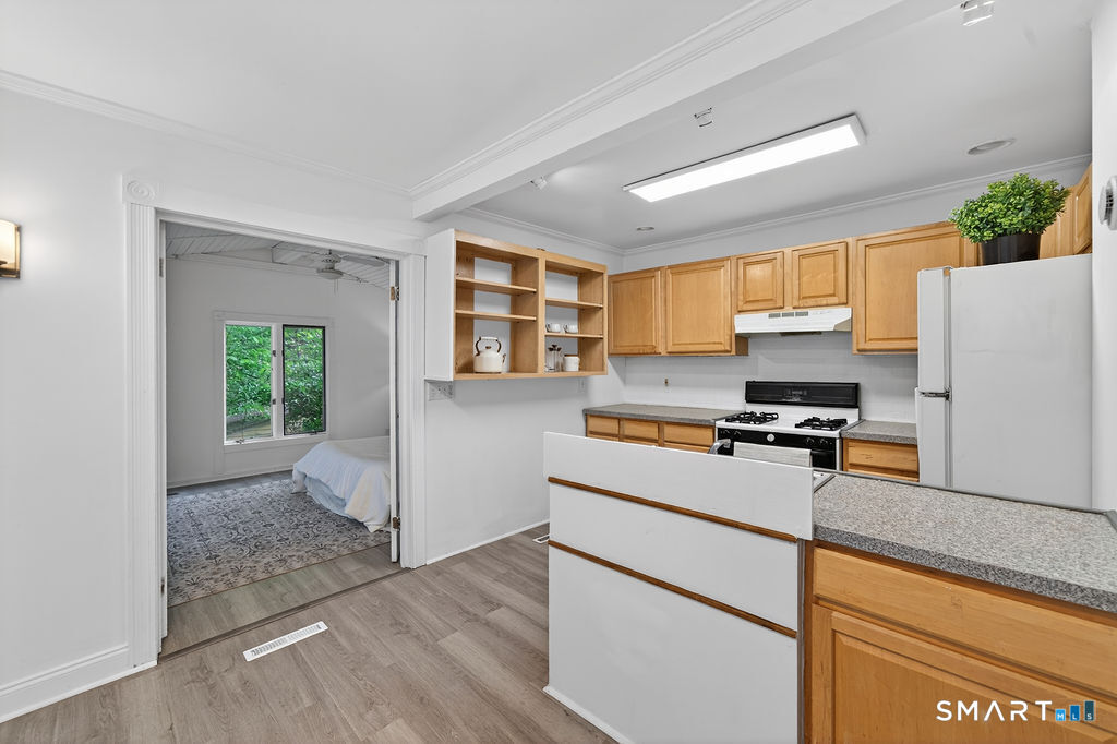 134 Greenwich Avenue New Haven CT 06519