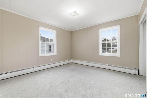 32 Concord Court Groton CT 06340