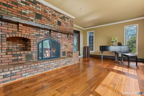 250 Tanglewood Road Stratford CT 06614