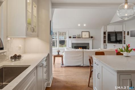 370 Rowayton Avenue Norwalk CT 06853