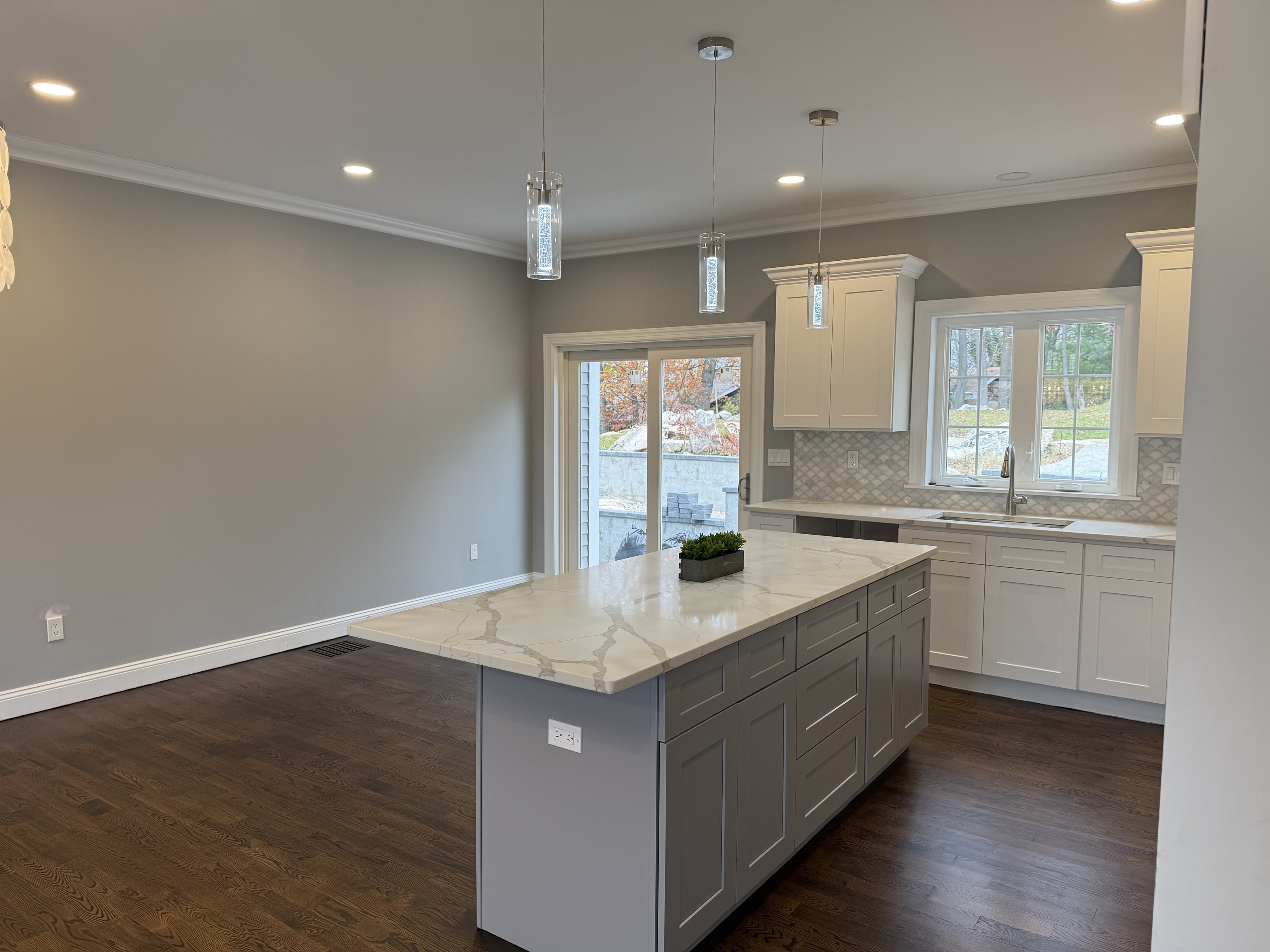 288 Sunrise Terrace Bridgeport CT 06606