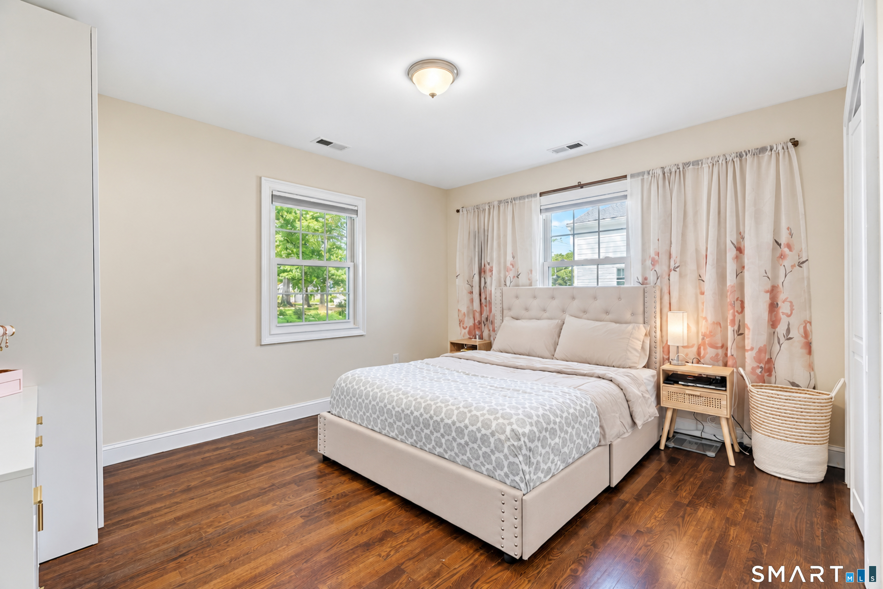 221 Third Avenue West Haven CT 06516