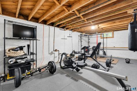 221 Third Avenue West Haven CT 06516