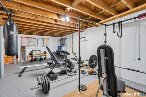 221 Third Avenue West Haven CT 06516