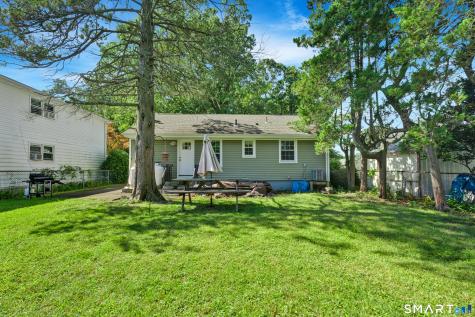 221 Third Avenue West Haven CT 06516