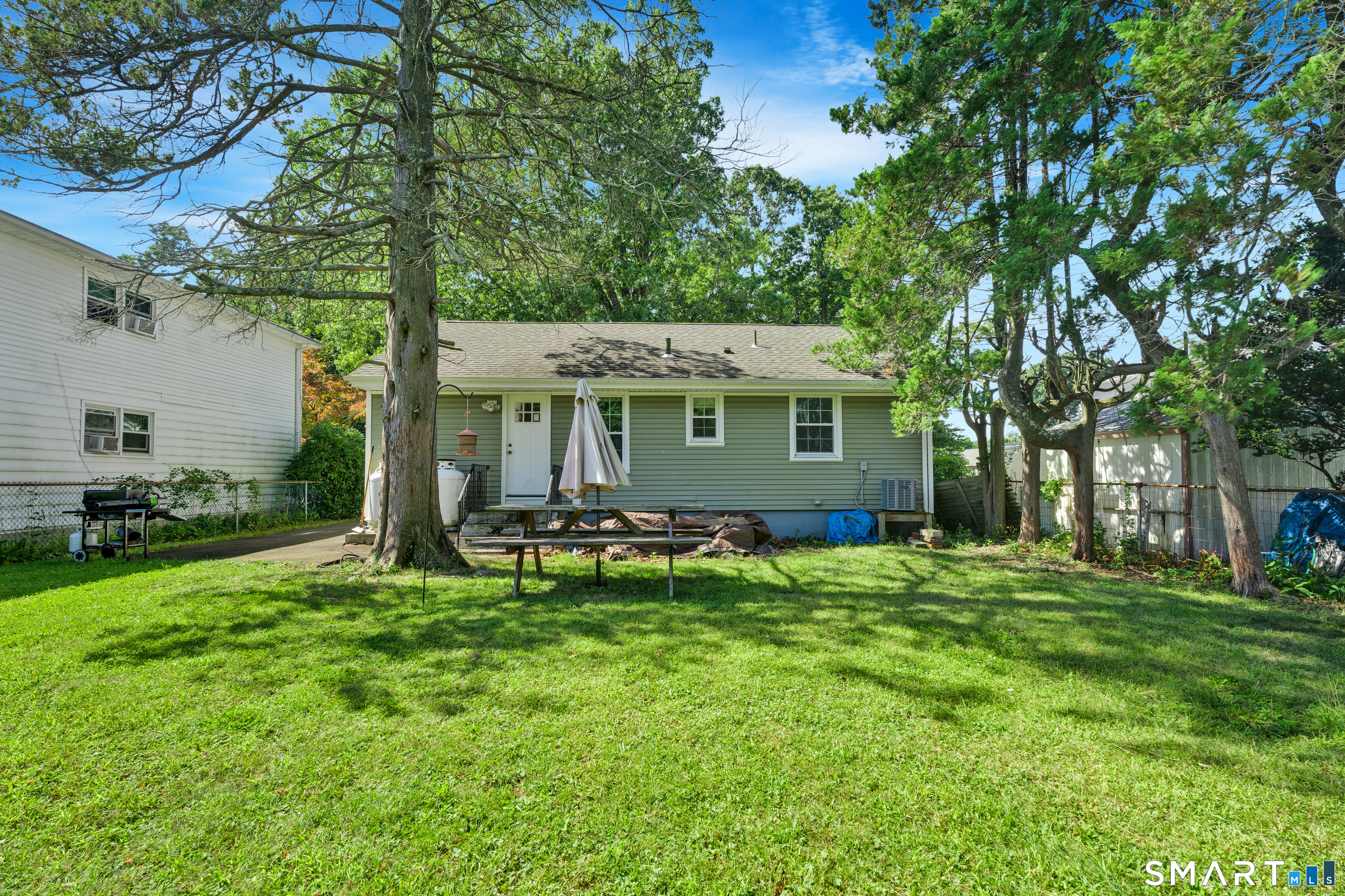 221 Third Avenue West Haven CT 06516