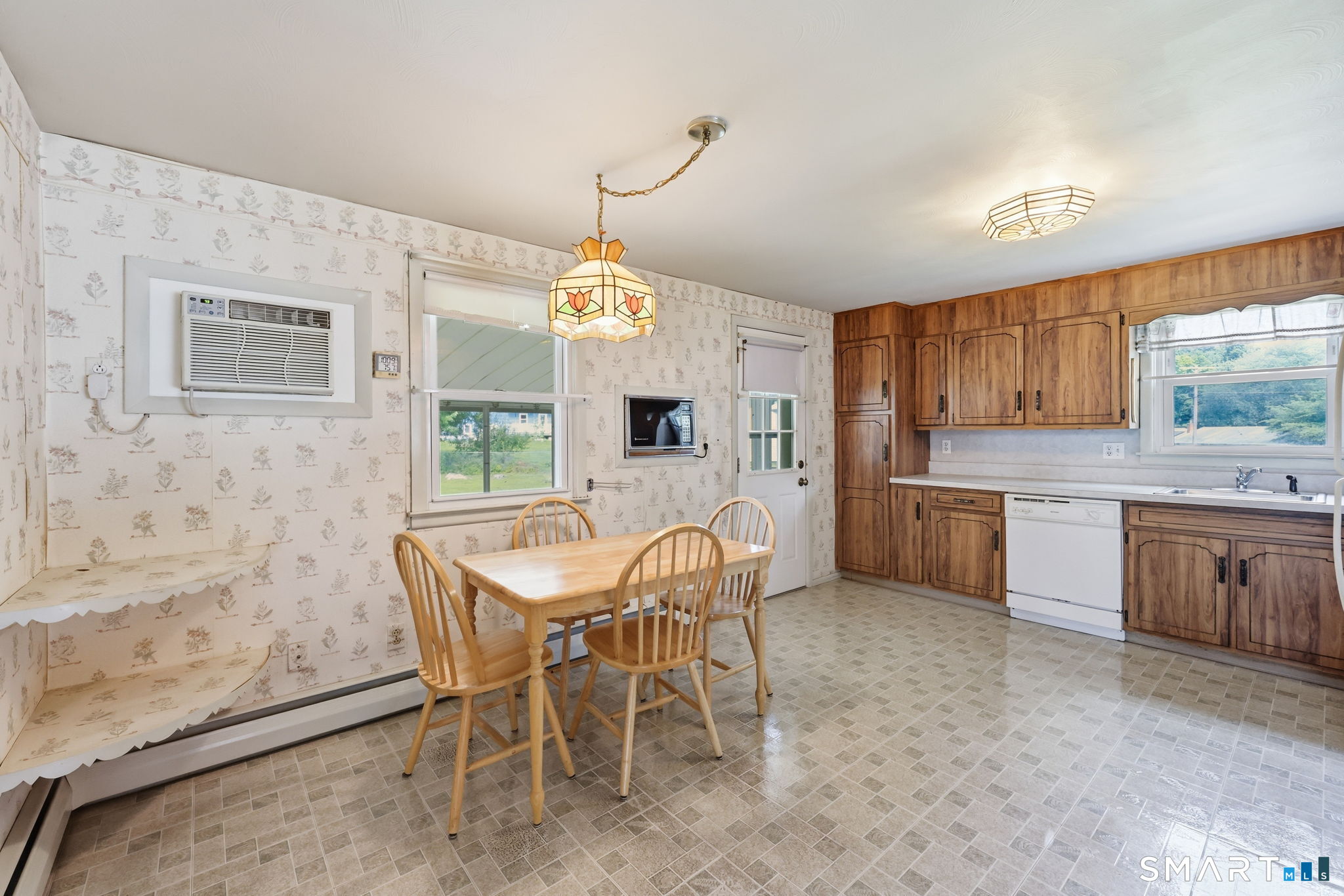 37 Ronda Drive South Windsor CT 06074