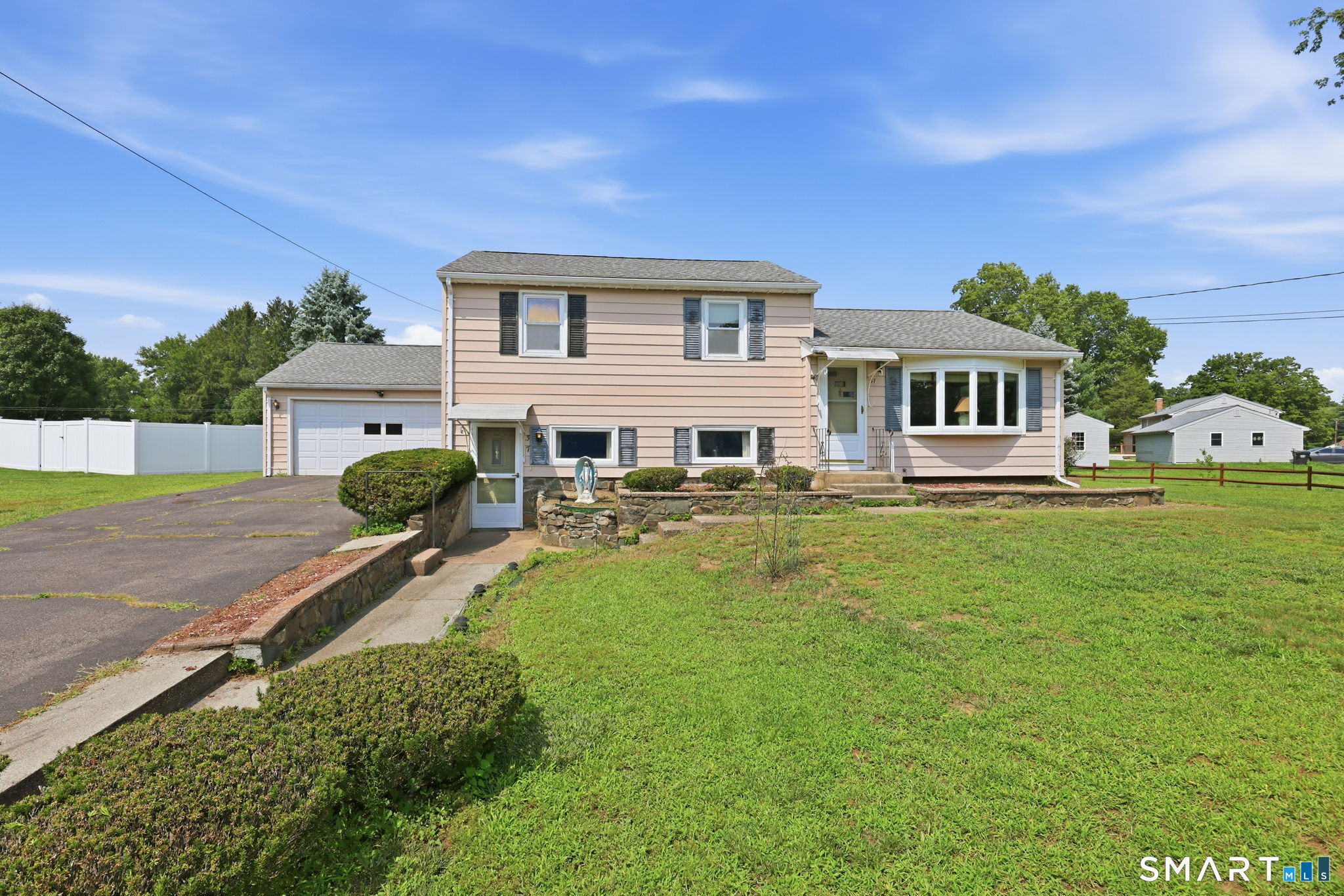 37 Ronda Drive South Windsor CT 06074
