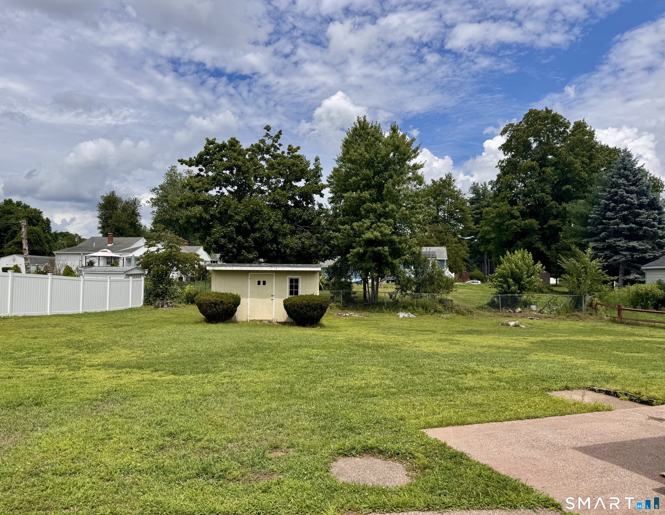 37 Ronda Drive South Windsor CT 06074