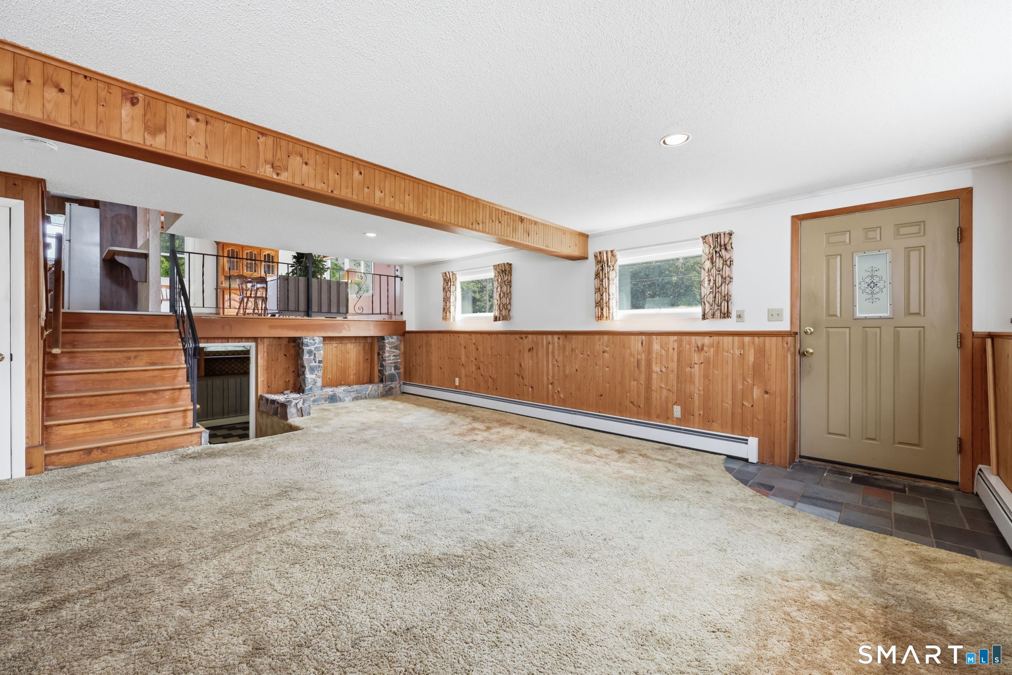 37 Ronda Drive South Windsor CT 06074