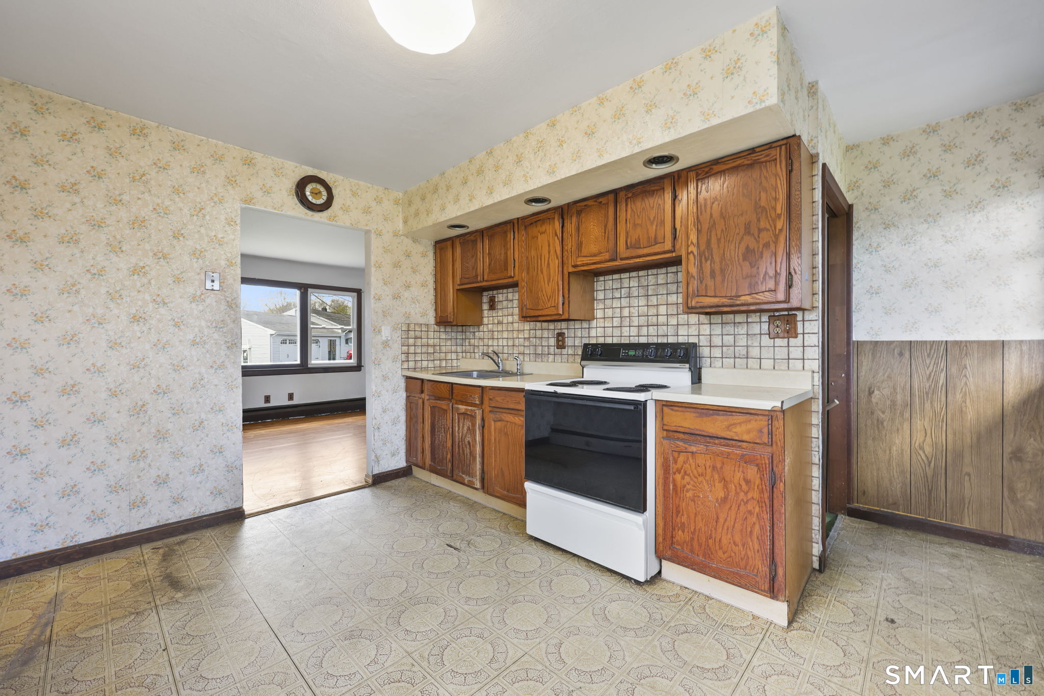51 Fair Sailing Road West Haven CT 06516