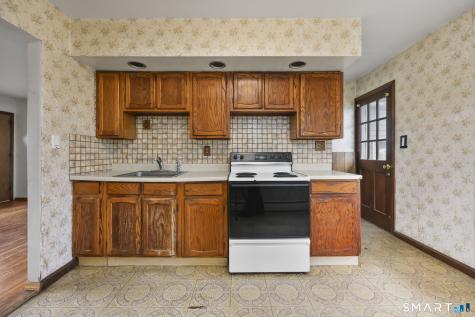 51 Fair Sailing Road West Haven CT 06516