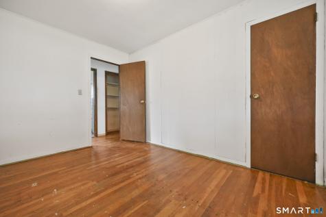 51 Fair Sailing Road West Haven CT 06516
