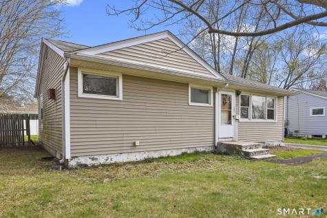 51 Fair Sailing Road West Haven CT 06516