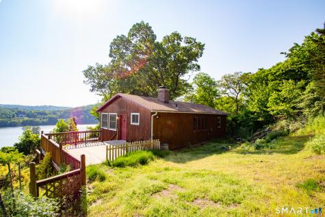 2-4 Woody Lane Danbury CT 06811