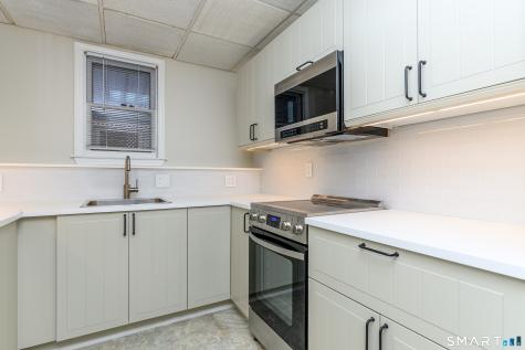 166 Round Hill Road Naugatuck CT 06770
