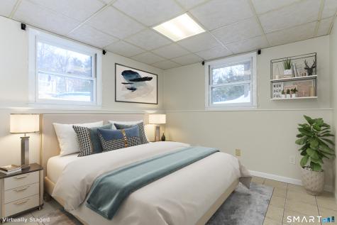 166 Round Hill Road Naugatuck CT 06770